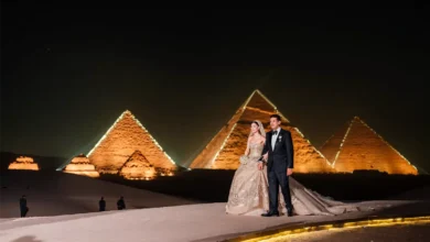 زفاف أسطوري أمام الأهرامات: ملياردير هندي يتزوج عارضة أزياء في حفل مبهر