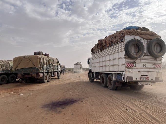 شاحنات بضائع السودان