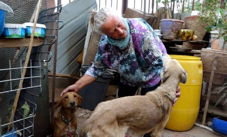 إمرأة ألمانية تتعرض لفظائع في أمدرمان