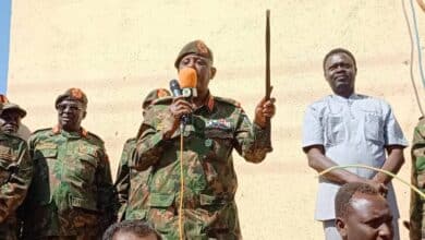 العطا في الدبة