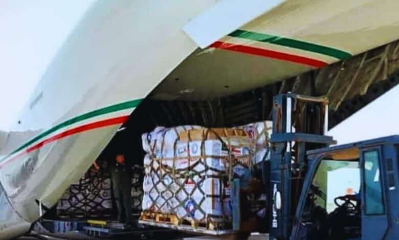 طائرة مساعدات كويتية