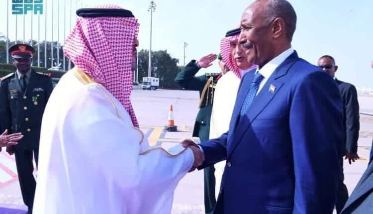 البرهان يصل السعودية