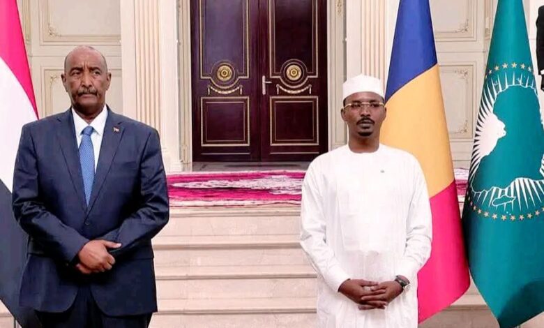 البرهان ومحمد ديبي