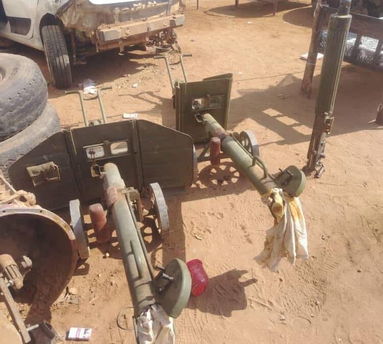 ضبط عدد 2 مدفع 106 ومدفع براون بحي المجاهدين