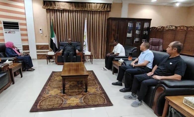 والي البحر الأحمر يلتقي وفد شركة بيودا الصينية