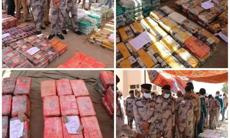 مدير عام الجمارك يقف على ضبطية كبرى للمخدرات بالبحر الأحمر ويشيد بجهود مكافحة التهريب