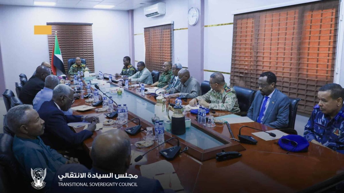 مجلس الأمن والدفاع