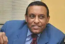 كامل إدريس
