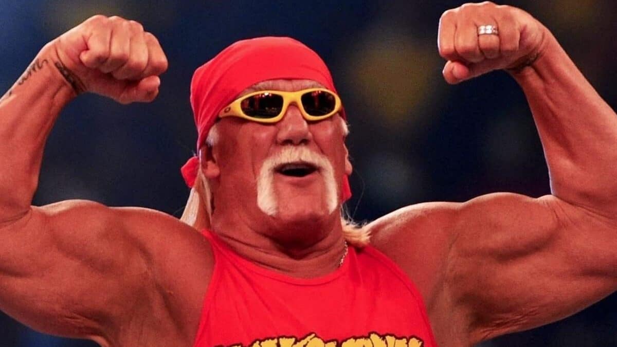 أسطورة المصارعة هولك هوجان