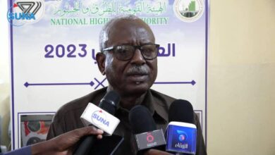 أعلن وزير البنية التحتية والنقل، سيف النصر التجاني هارون، رئيس لجنة تهيئة الطرق والجسور بولاية الخرطوم، عن وصول الفريق الفني المصري المختص بصيانة جسري الحلفايا وشمبات إلى مدينة بورتسودان  السبت