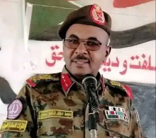 قائد الفرقة السادسة مشاة في الفاشر