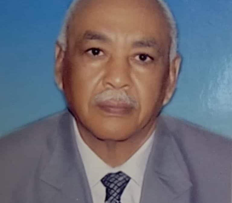 أصدر رئيس مجلس السيادة الانتقالي، الفريق أول ركن عبد الفتاح البرهان، اليوم السبت، مرسوماً دستورياً قضى بتعيين الدكتور وهبي محمد مختار رئيساً للمحكمة الدستورية، استناداً إلى توصية المفوضية القومية للخدمة القضائية