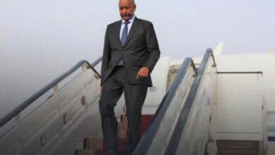 وصل رئيس مجلس السيادة الانتقالي والقائد العام للقوات المسلحة، الفريق أول ركن عبدالفتاح البرهان، اليوم الاثنين إلى العاصمة القطرية الدوحة، للمشاركة في القمة العربية الإسلامية الطارئة، التي تنعقد بمشاركة قادة الدول الأعضاء في جامعة الدول العربية ومنظمة التعاون الإسلامي.