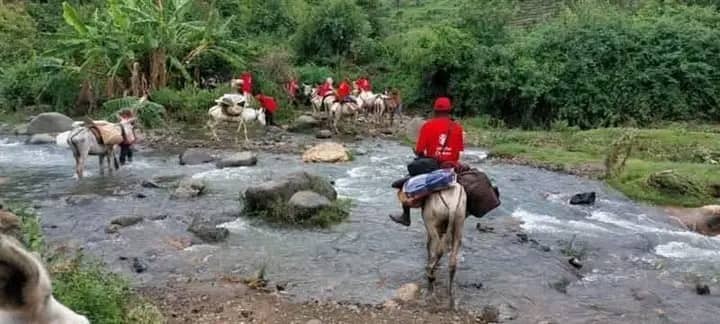 أرض تتشقق.. ماذا حل بأهل قرية ترسين؟