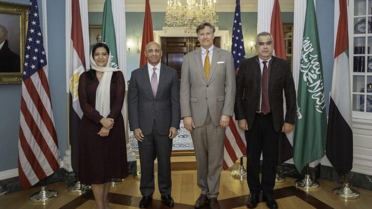 البيان الصادر عن وزارة الخارجية السودانية في الثالث عشر من سبتمبر 2025 جسّد موقف الحكومة الحازم في مواجهة محاولات تقويض سيادتها الوطنية. الحكومة شددت على أن أي تدخل خارجي يجب أن يتم وفق شروطها ومقتضيات شرعيتها.