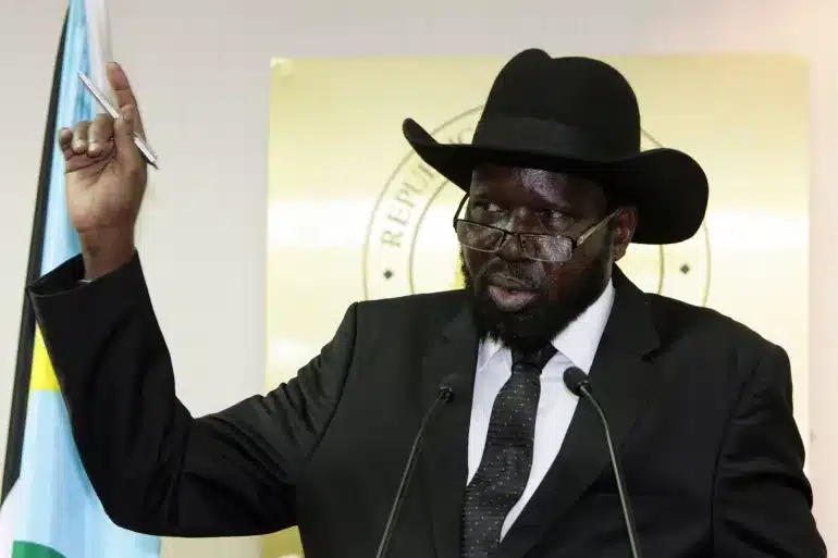 اتهمت لجنة الأمم المتحدة لحقوق الإنسان في جنوب السودان السلطات الحاكمة بممارسة "نهب ممنهج" لثروات البلاد، ما فاقم الأزمة الإنسانية وترك غالبية السكان يواجهون مستويات حرجة من الجوع