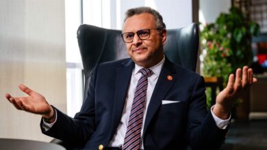 كشف مسعد بولس، كبير مستشاري الرئيس الأمريكي دونالد ترمب،  الاثنين عن تحرك أمريكي واسع النطاق لإنقاذ الأطفال السودانيين من الموت جوعاً، بعد أن حصد سوء التغذية خلال العامين ونصف الماضيين أرواح عشرات الآلاف، وربما مئات الآلاف، في واحدة من أسوأ الكوارث الإنسانية