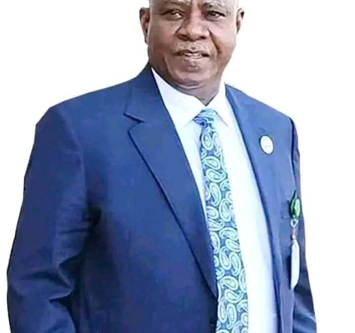 قالت صحيفة (السوداني)  وفقاً لمصادر سيادية موثوقة، أن رئيس مجلس السيادة الانتقالي القائد العام للقوات المسلحة السودانية، الفريق أول ركن عبد الفتاح البرهان، جدّد الثقة في مدير جهاز المخابرات العامة، الفريق أول أحمد إبراهيم مفضل، لقيادة الجهاز خلال الفترة المقبلة.