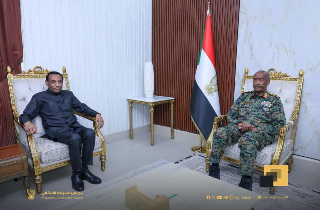 ـ اطلع رئيس مجلس السيادة الانتقالي الفريق أول الركن عبدالفتاح البرهان على نتائج مشاركة وفد السودان في اجتماعات الجمعية العامة للأمم المتحدة التي عقدت مؤخراً في نيويورك.